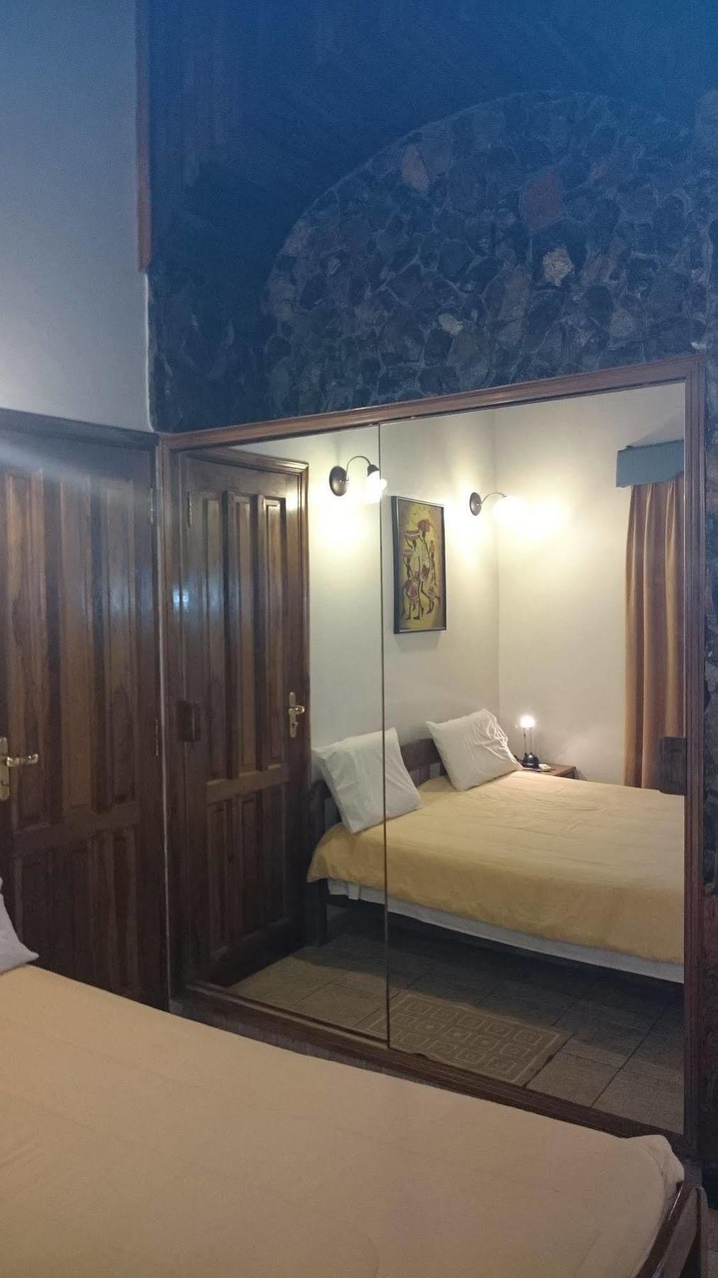 Apart Hotel Porta Westfalica Asuncion Buitenkant foto