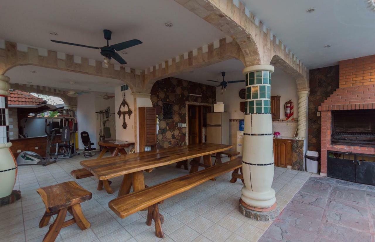 Apart Hotel Porta Westfalica Asuncion Buitenkant foto